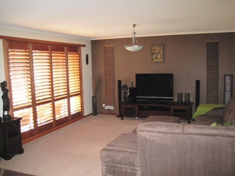Drouin VIC 3818