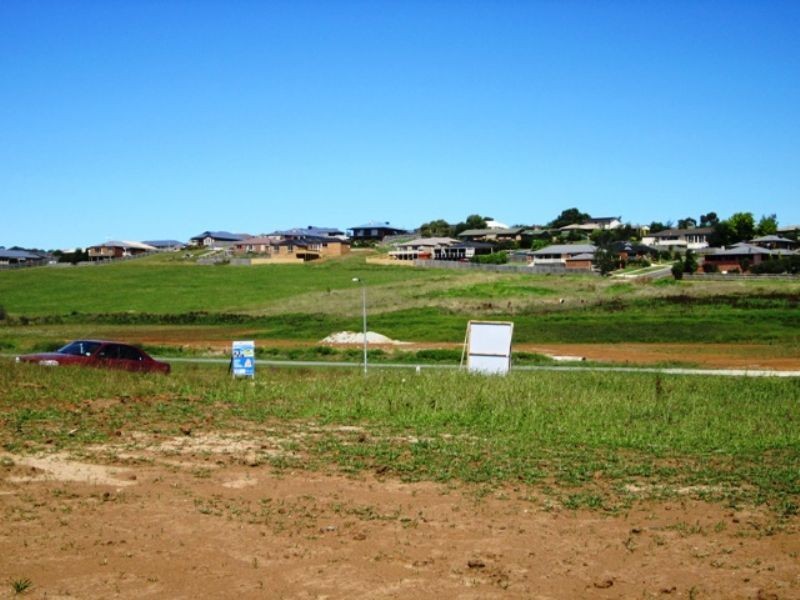 Drouin VIC 3818