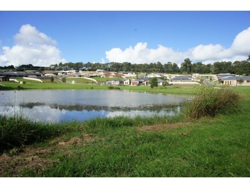 Drouin VIC 3818