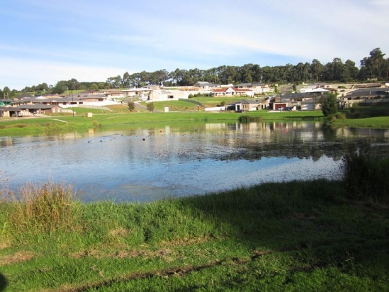 Drouin VIC 3818