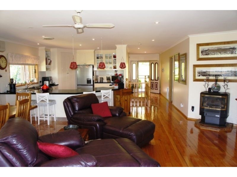 Drouin VIC 3818