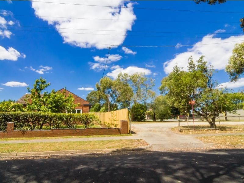 Drouin VIC 3818