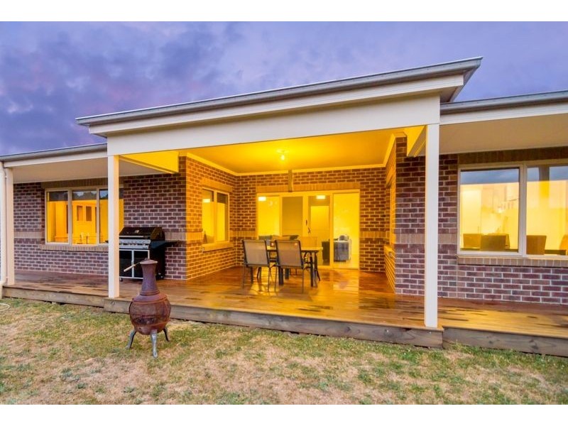 Drouin VIC 3818