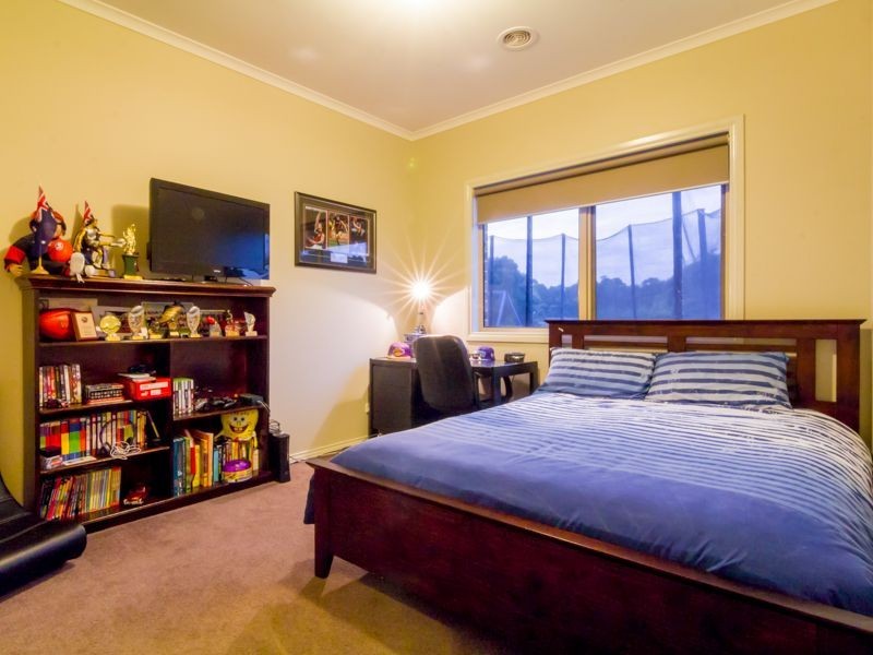 Drouin VIC 3818