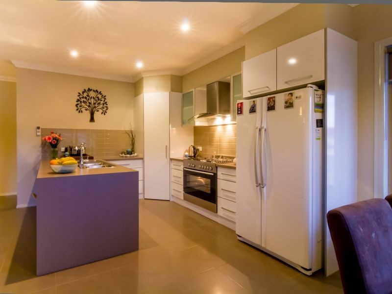 Drouin VIC 3818