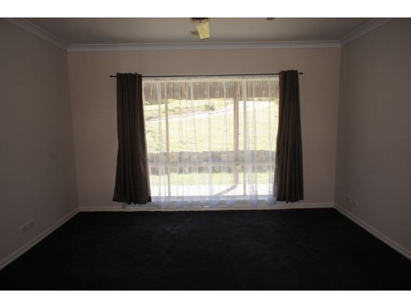 Drouin VIC 3818
