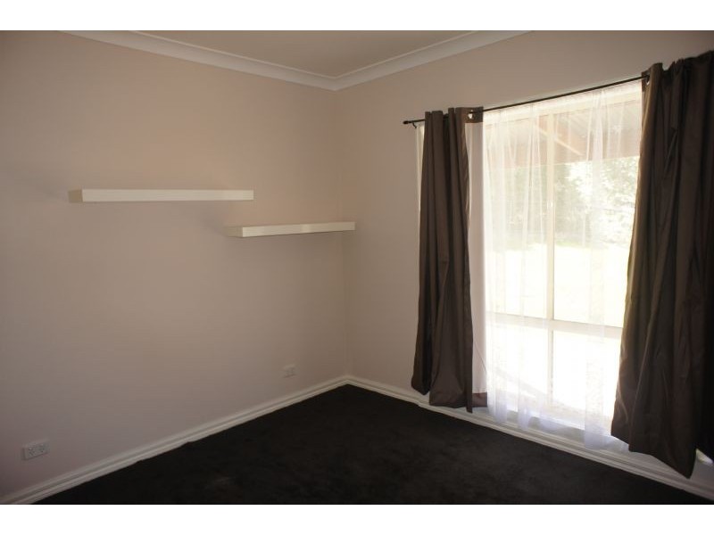 Drouin VIC 3818