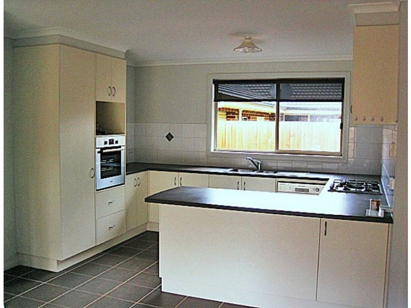 Drouin VIC 3818
