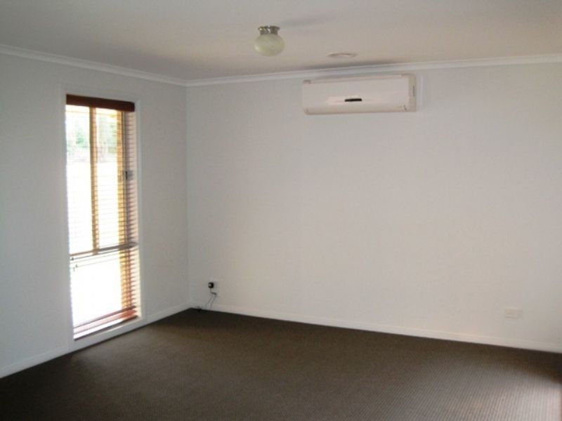 Drouin VIC 3818