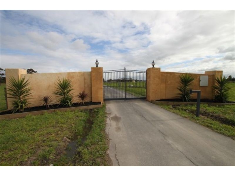 Bayles VIC 3981