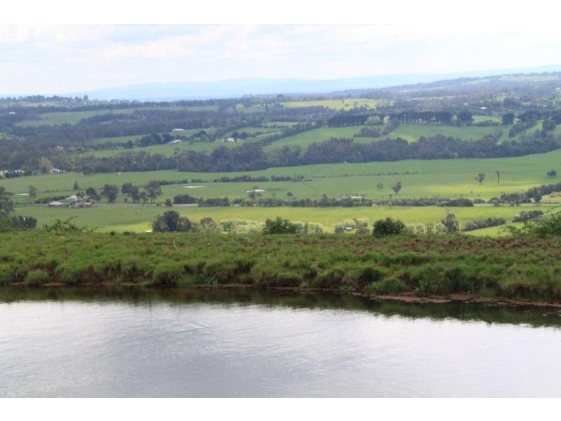 Loch VIC 3945