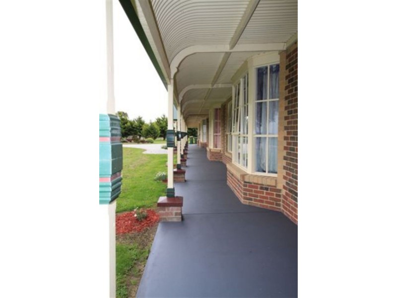 Caldermeade VIC 3984