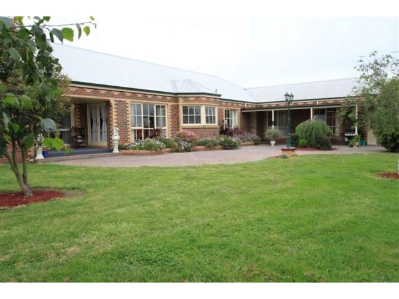 Caldermeade VIC 3984