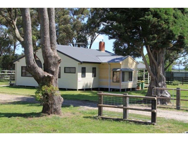 Caldermeade VIC 3984