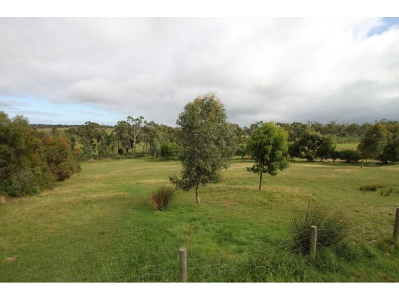 Nyora VIC 3987