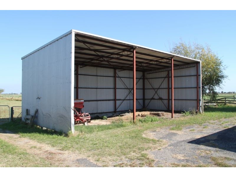 Caldermeade VIC 3984