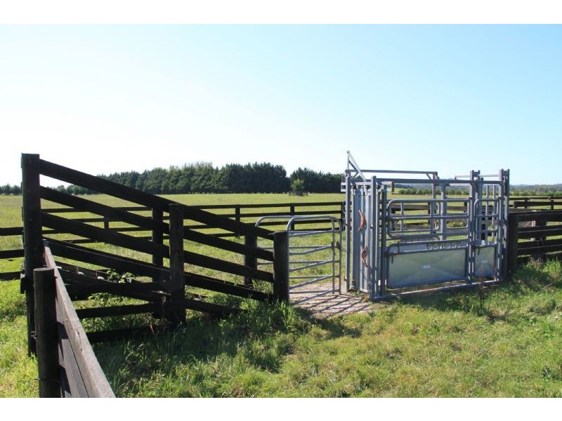 Lang Lang East VIC 3984