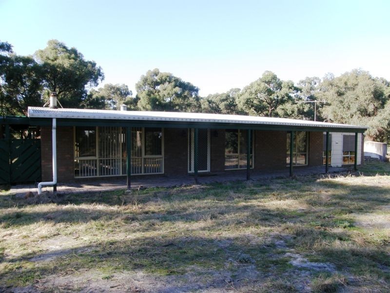 Nyora VIC 3987