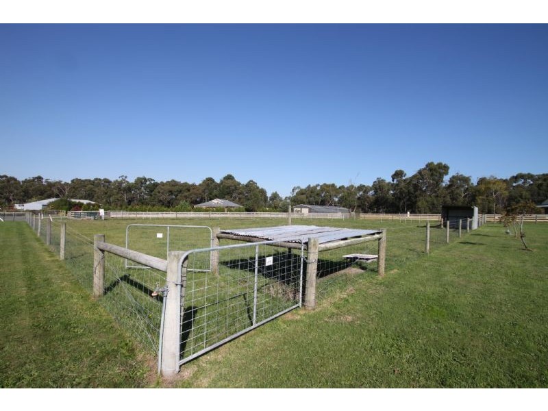 Nyora VIC 3987