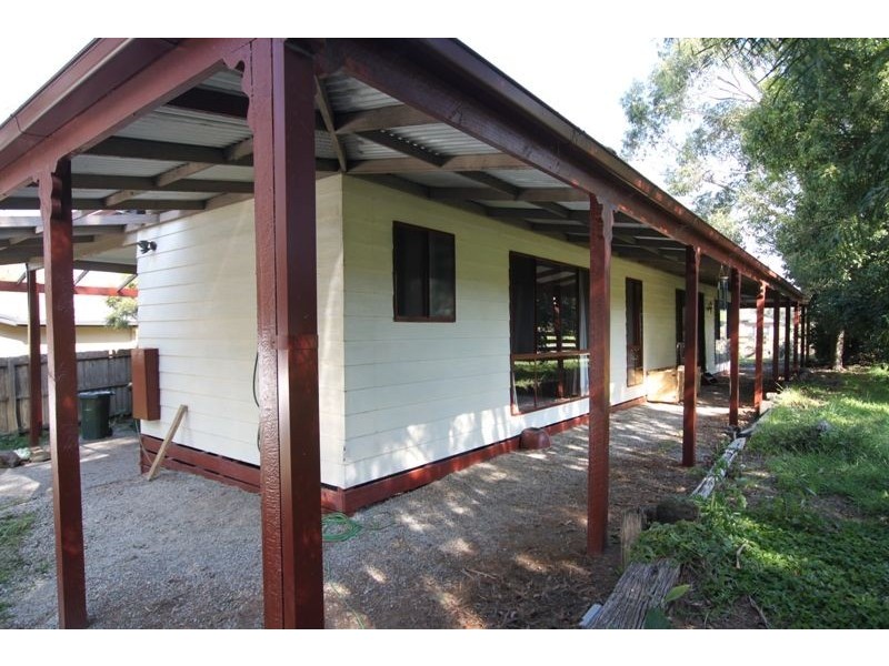 Nyora VIC 3987