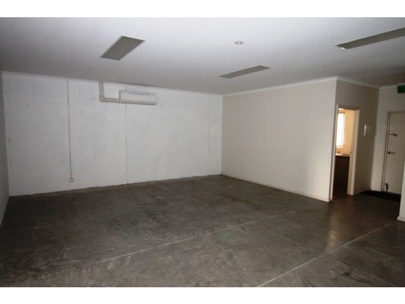 Shop 2/23-25 Station Street, Koo Wee Rup VIC 3981