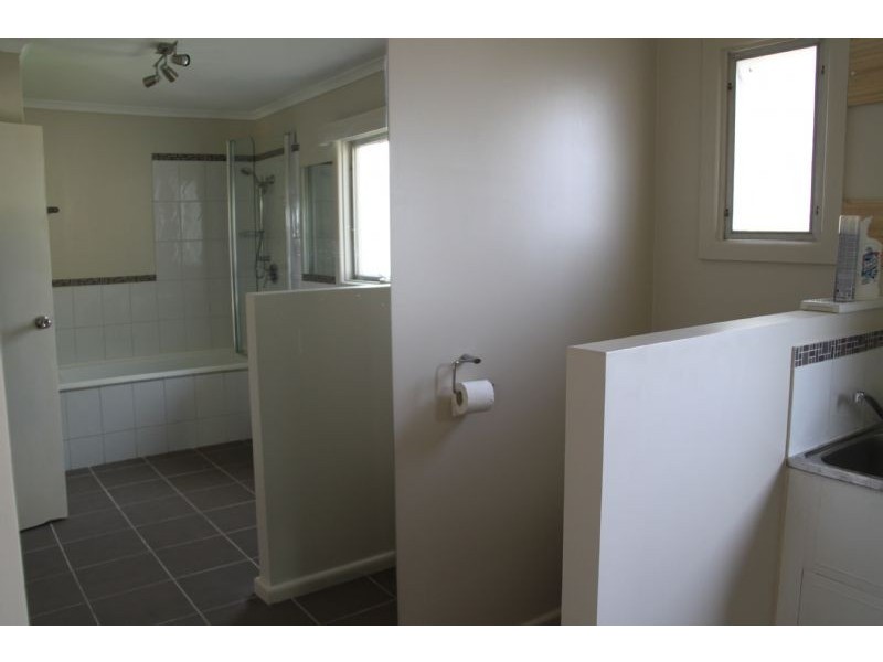 The Gurdies VIC 3984