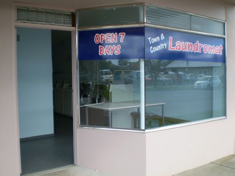 318 Rossiter Road, Koo Wee Rup VIC 3981