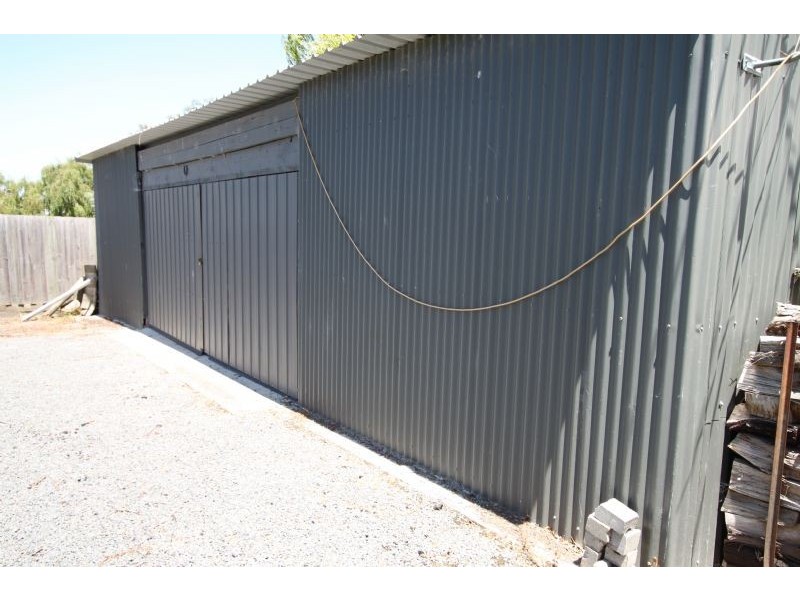 Nyora VIC 3987