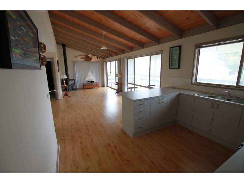 18 Wright Street, Corinella VIC 3984