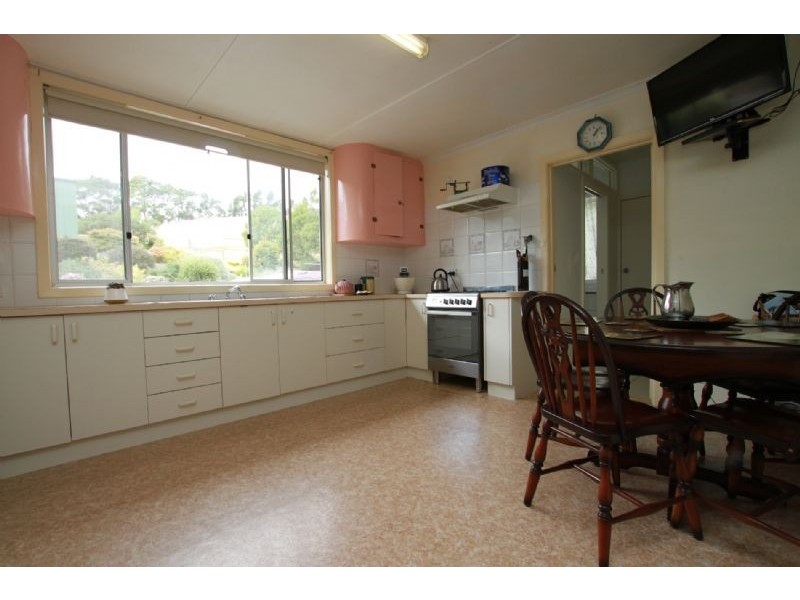 10 Michie Road, Woodleigh VIC 3945