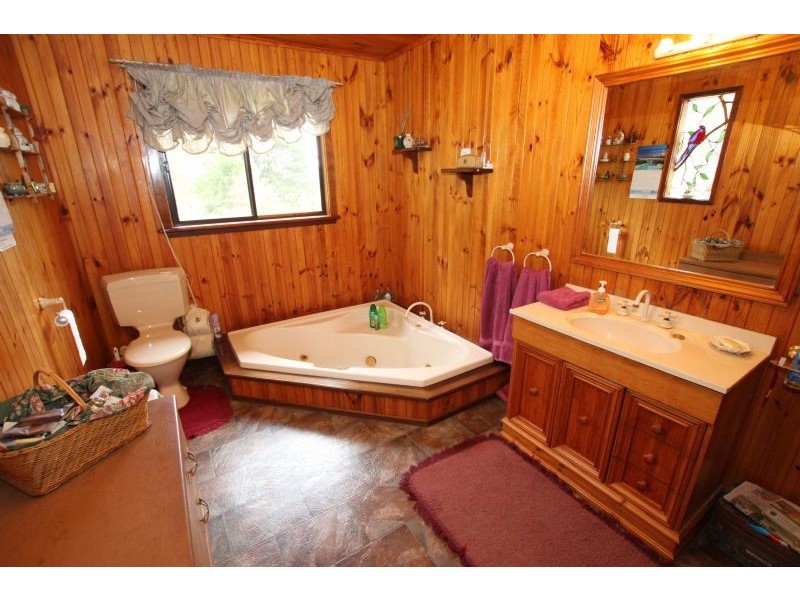 1618 Bass Highway, Grantville VIC 3984