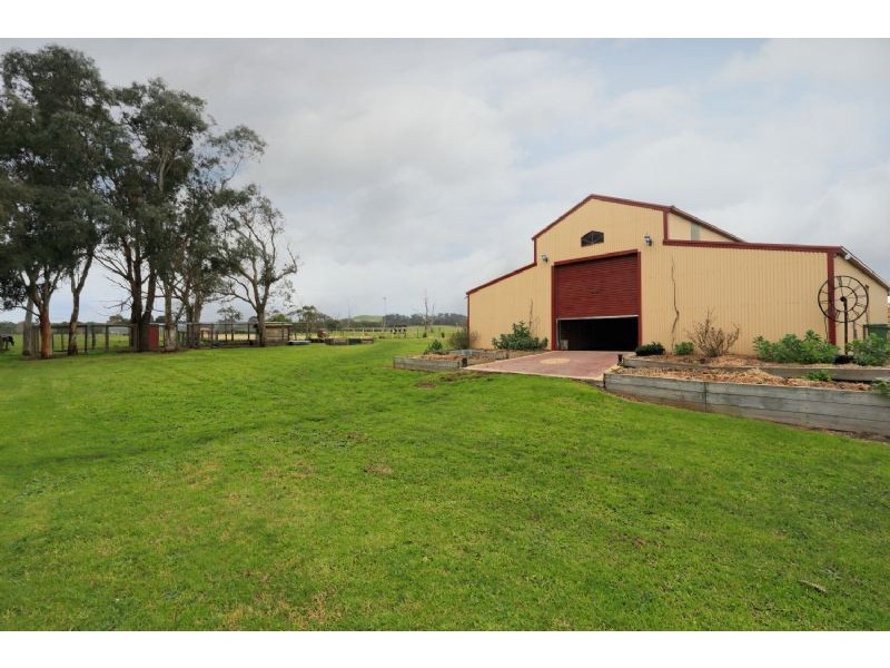 995 Loch-Kernot Road, Kernot VIC 3979