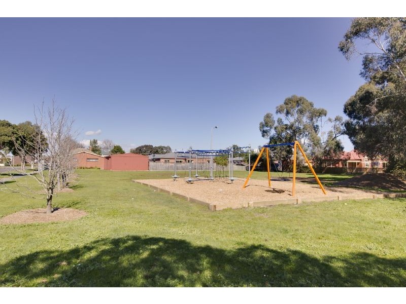 7 Henry Street, Koo Wee Rup VIC 3981