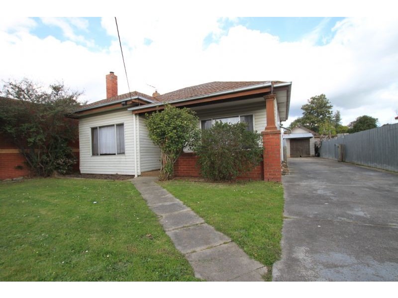 8 Westernport Road, Lang Lang VIC 3984