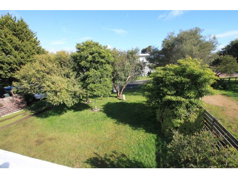 1 Greenwich Grange, Coronet Bay VIC 3984
