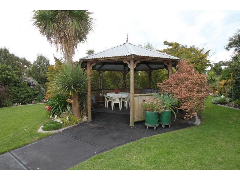 218 McDonalds Track, Lang Lang VIC 3984