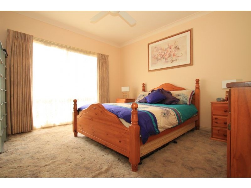 218 McDonalds Track, Lang Lang VIC 3984