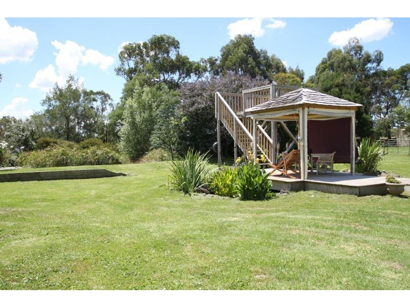 90 Woodleigh – St Helier Rd, Woodleigh VIC 3945