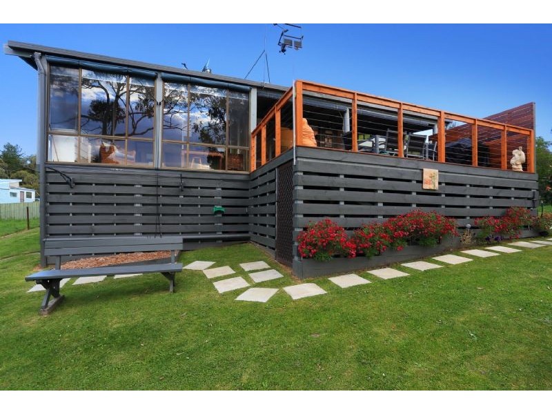 2 Agnes Street, Grantville VIC 3984