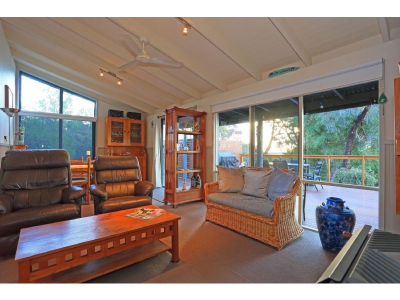 2 Agnes Street, Grantville VIC 3984