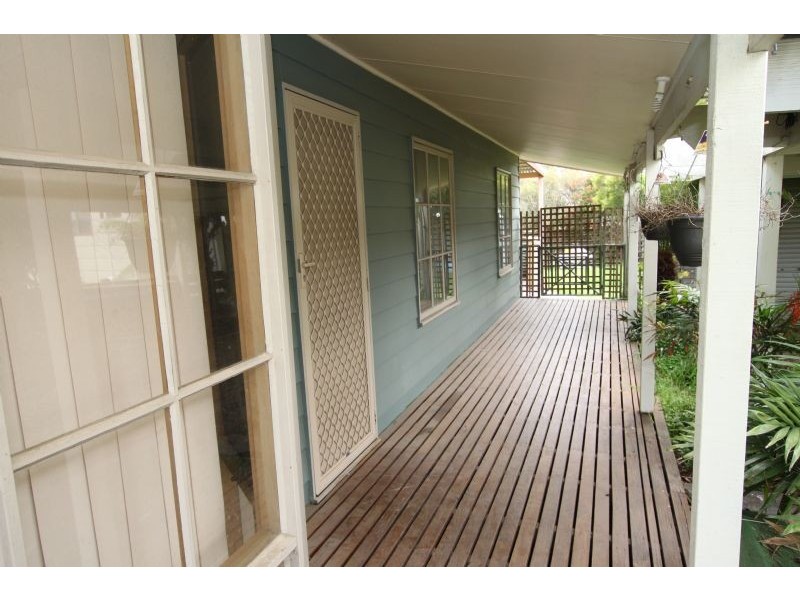 21 Daisy Avenue, Pioneer Bay VIC 3984
