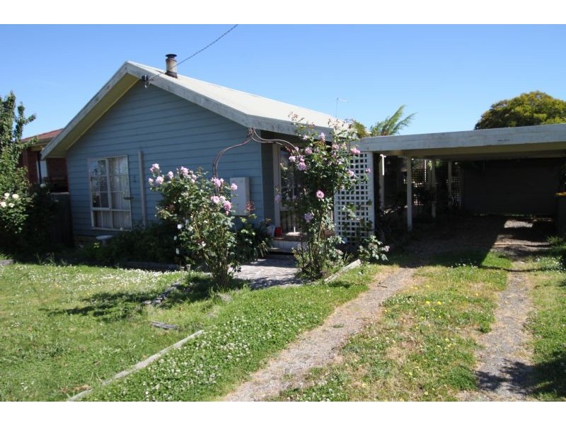 21 Daisy Avenue, Pioneer Bay VIC 3984
