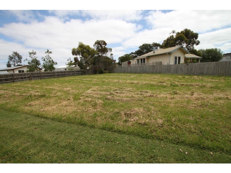 6 Loter Street, Pioneer Bay VIC 3984
