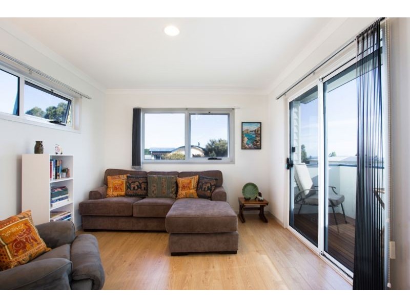 17 Burchell Close, Corinella VIC 3984