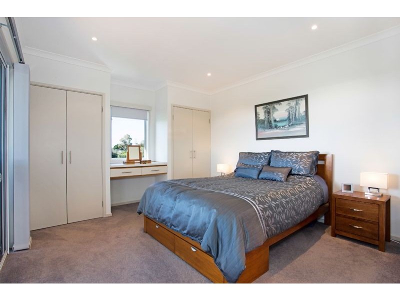 17 Burchell Close, Corinella VIC 3984