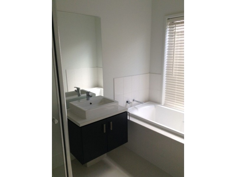 12 Cerulean Drive, Officer VIC 3809