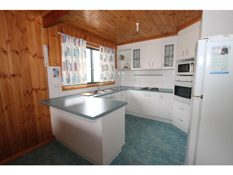 82 Scenorama Road, Coronet Bay VIC 3984