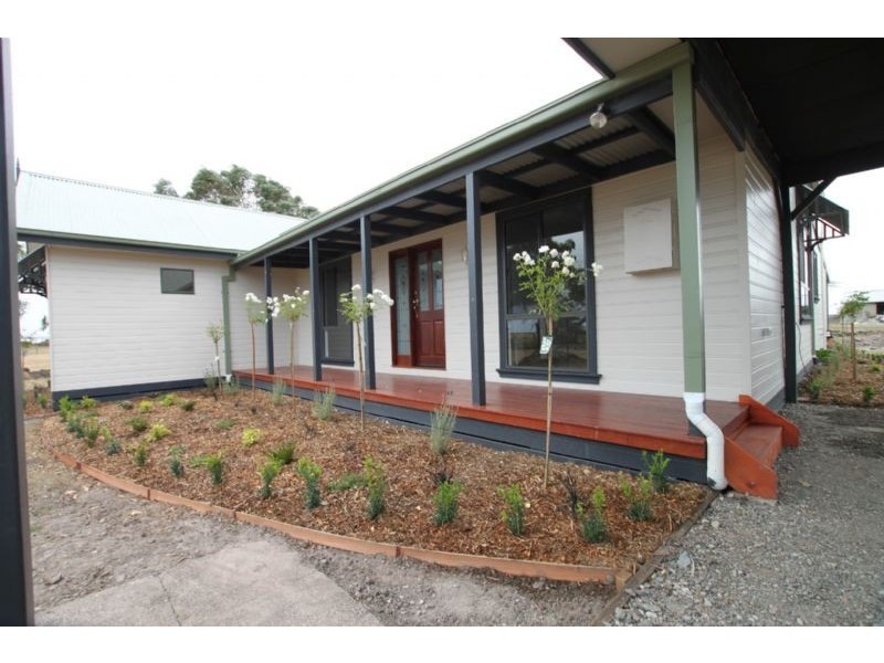 120 Edens Road, Caldermeade VIC 3984
