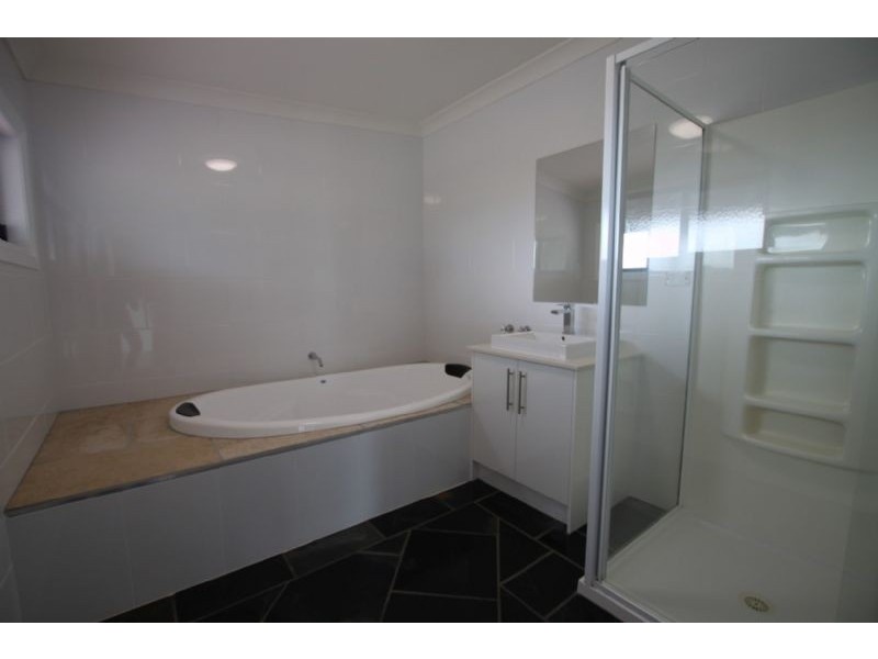 120 Edens Road, Caldermeade VIC 3984