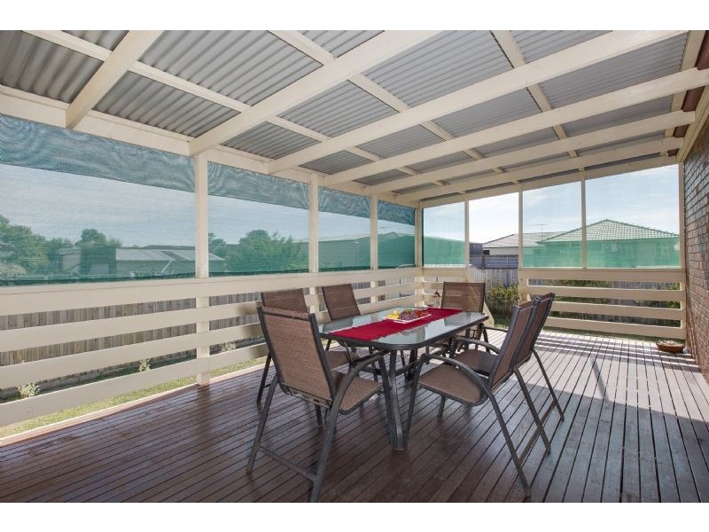 45 Sybella Avenue, Koo Wee Rup VIC 3981